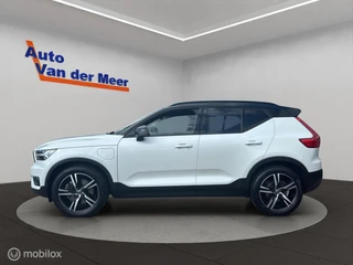 Volvo XC40 1.5 T5 Recharge R-design Inscription Expression / 7