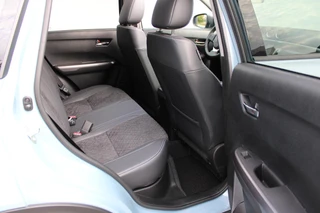 Suzuki Vitara 1.4 Boosterjet Smart Hybrid Style Automaat, Panoramadak, STIJL uitvoering! / 14