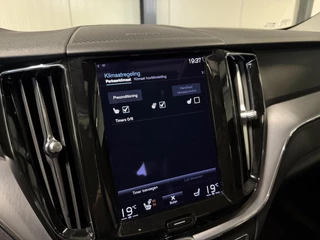 Volvo XC60 2.0 Recharge T6 AWD Pano H&K Leer Camera SOH 90% / 40