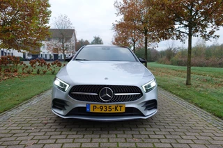 Mercedes-Benz A-Klasse 250 e Business Solution AMG Limited Pano / 9
