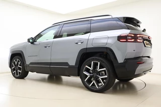 Jeep Compass First Edition 74 kWh | DEMO | Lederen bekleding | Massagestoelen | | Panoramisch Schuifdak | Stoelventilatie en verwarming | Keyless | Climate control | Draadloze telefoonlader / 13