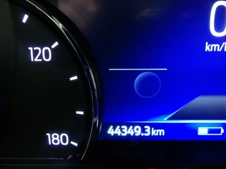 Ford Kuga 2.5 PHEV e-CVT 225pk Titanium / 17