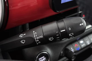 Fiat 600e Urban 54 kWh SOH 97% Pack Style Apple CarPlay / 38