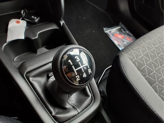Suzuki Swift 1.2 SELECT SMART HYBRID  | DEMO DEAL! | Garantie tot 2036! / 17