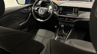 Skoda Kamiq 1.0 TSI Ambition CAMERA CARPLAY LED CRUISE DAB. / 17