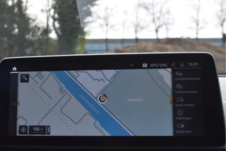 BMW 5 Series Touring 520i Executive Edition Facelift  | NL-Auto | Elekt.trekhaak | Historie | Carplay | Navi | DAB | Full LED | Zeer netjes / 52