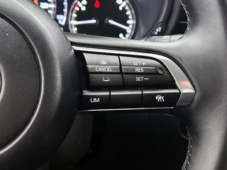 Mazda CX-30 2.0 e-SkyActiv-G M Hybrid Homura | Adaptive Cruise | Stoelverwarming | CarPlay | HUD | Camera | Parkeersensoren / 15