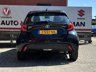 Toyota Yaris 1.5 Hybrid First Edition Apple Carplay/Android Auto, Camera, Climate/Cruise Control, Navigatie / 10