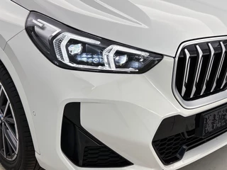 BMW X1 SDrive20i M Sport Trekhaak | Camera | Harman/Kardon | Memory Stoelen | Cruise Control | Stoelverwarming / 31