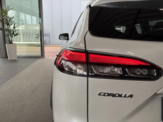 Toyota Corolla Cross 1.8 Hybrid 140 Style Plus  KEYLESS/CAMERA/NAVI/DODEHOEK/WINTERPACK / 53