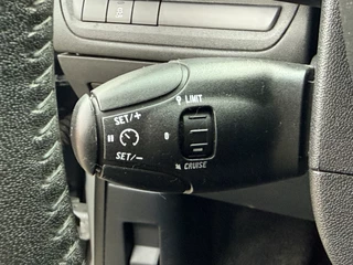 Peugeot 208 1.6 VTi Allure  | Navi | Bluetooth | Cruise | ECC | Regen- en Lichtsensor | Trekhaak / 24