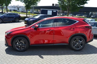 Lexus NX 450h+ AWD 35th Edition DIRECT LEVERBAAR TREKHAAK 1500KG PANODAK TRIPLE-LED 360-CAM / 9