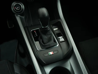 Alfa Romeo Tonale 1.3T PHEV 280PK VELOCE SOH 94,90% | Cruise Adaptief | El. achterklep | Camera / 44