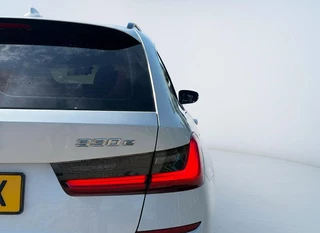 BMW 3-serie Touring 330e M sport ACC Trekhaak / 11