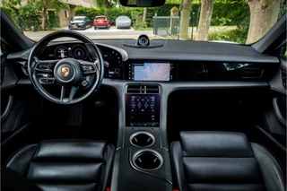 Porsche Taycan Sport Turismo 4S 93 kWh  Panorama 21" Sport Chrono 360 Camera Warmtepomp / 9