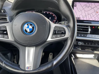 BMW iX3 M Sport High Executive 80 kWh | 1e eigenaar | dealer onderhouden | panoramadak | leder interieur | SOH accu 99.5% / 37