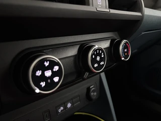 Fiat Grande Panda 1.2 Hybrid POP | Registratiekorting | Apple/Android | Parkeersensoren achter / 25