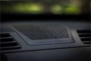 Land Rover Range Rover 4.4 P530 Autobiography Koelbox 23" Trekhaak Hot Stone Massage / 59