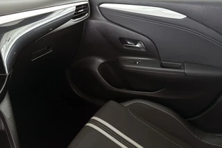 Opel Corsa 1.2 Turbo Hybrid GS Automaat Camera Apple CarPlay LED / 31