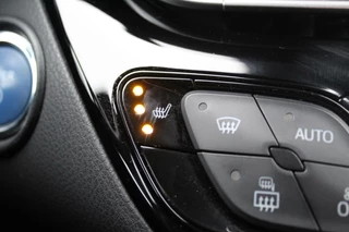 Toyota C-HR 1.8 HYBRID DYNAMIC ALL-SEASON BANDEN STOELVERW. DODEHOEKDETECTIE KEYLESS LED KOPLAMPEN PARK.SENSOREN V+A / 23