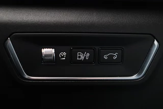 Lynk & Co 01 1.5 261PK Plug-in Hybrid *Zwarte Hemel* 360 Camera Pano/dak Apple/Carplay Adaptive/Cruise / 29