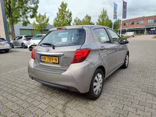 Toyota Yaris 1.5 Hybrid ASPIRATION 4S-BANDEN NAVI CRUISE CLIMA CAMERA BLUETOOTH NL-AUTO DEALER ONDERHOUDEN! / 4