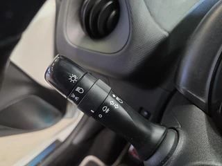 Toyota Aygo 1.0 VVT-i x / 18