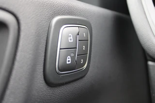 Ford Kuga 2.5 PHEV ST-Line X  | Panoramadak | Trekhaak | B&O | Winterpack / 21