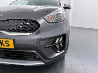 Kia Niro 1.6 GDi Hybrid DynamicPlusLine  - Stoel / Stuurwielverwarming - Climate Control - ACC - Trekhaak - Achteruitrijcamera - Fabrieksgarantie tot 02-2028 / 14