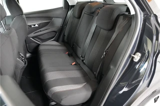 Peugeot 3008 1.2 PureTech Blue Lease Executive  | Trekhaak | Cruise | Lane warning | Navi | / 14