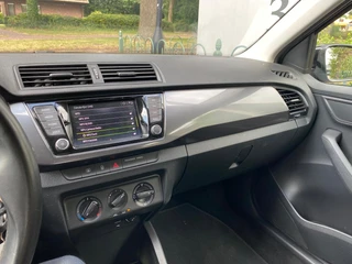Škoda Fabia Combi 1.0 TSI Business Edition / 19