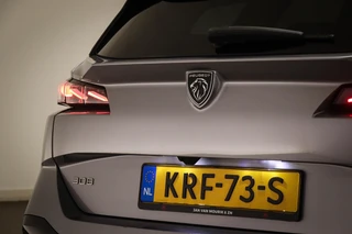 Peugeot 308 SW 1.6 Plug-in Hybrid 225 GT / 21