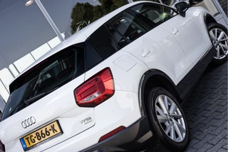 Audi Q2 1.0 TFSI Sport  | NL Auto | Bluetooth / 10
