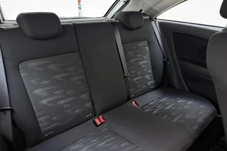 Opel Corsa 1.2-16V Berlin | Airco| Cruise Control | Trekhaak | Lichtmetalen velgen | / 14
