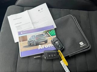 SEAT Arona 1.0 TSI 110pk Style * AUTOMAAT* Navigatiesysteem* Parkeercamera * Alcantara * / 16