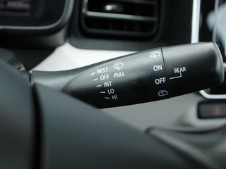 Suzuki Ignis 1.2 Select 2e Eigenaar, Carplay/Android Auto, Stoelverwarming, Achteruitrijcamera, Airco, Radio / 31