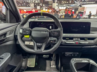 Kia EV5 GT AWD 81.4 kWh Launch control | Elektronisch adaptief onderstel met road-preview | 20' lichtmetalen GT-velgen | NIEUW TE BESTELLEN / 13