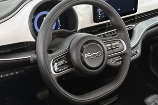 Fiat 500 C Icon 42 kWh Stoelverwarming 17'' Diamantfinish Velgen Cruise control / 13