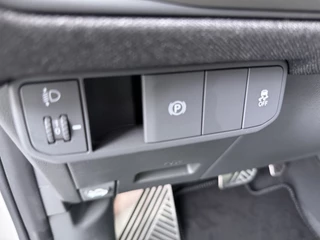 Kia EV3 GT-Line Business Edition 81.4 kWh  Navigatie - Achteruitrijcamera - Apple & Android Carplay - Nieuw uit voorraad leverbaar / 23