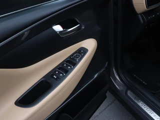 Hyundai Santa Fe 1.6 T-GDI PHEV Comfort Smart Sky | LEDER | PANO-DAK | TREKHAAK | KRELL AUDIO | CAMERA | STOEL/STUURVERW. | ADAPT. CRUISE | SOH 96.1% | / 22