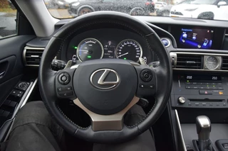 Lexus IS 300H HYBRID Business Line DEALER ONDERHOUDEN / 16