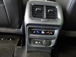 SEAT Tarraco 1.5 TSI 150pk FR Business Intense 7-zits / 20