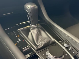 Mazda 3 2.0 e-SkyActiv-G M Hybrid 122 Luxury | 360CAM | TRHK | BOSE / 50