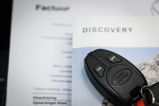 Land Rover Discovery 3.0 Si6 HSE Luxury 7p. | LUXURY PACK | STUURVERWARMING | ACHTERBANKVENTILATIE | MASSAGE | HEAD UP | 360 CAMERA | TREKHAAK / 70