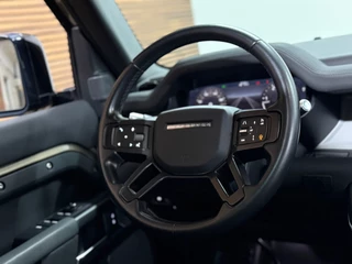 Land Rover Defender 110 2.0 D200 110 | Pano | PPF | Meridian | Trekhaak | Carplay | Geel kenteken / 19