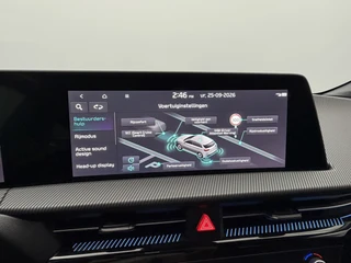 Kia EV6 GT AWD 77.4 kWh SOH 97,4% |430 KW| Warmtepomp | Panoramadak | Meridian Audio | Head-Up Display / 16