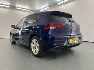 Volkswagen Golf 1.0 TSI Life / 5