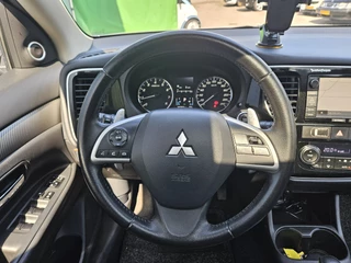 Mitsubishi Outlander 2.0 Instyle AUTOMAAT AIRCO NAVI CAMERA TEL / 11