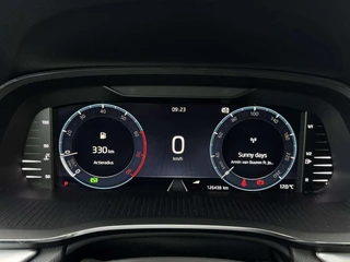 Škoda Octavia Combi 1.0 e-TSI Sport Business / 6