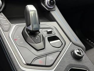 Lynk & Co 01 1.5 Plug-in Hybrid 262PK | Origineel NL Panoramadak | Infinity Audio | 360 Camera / 10